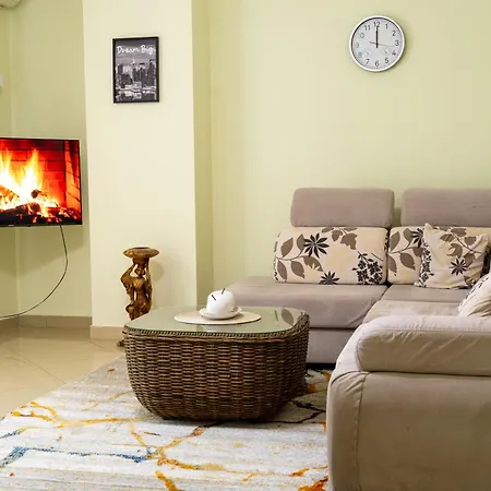 Papa's Apartmet Апартаменты