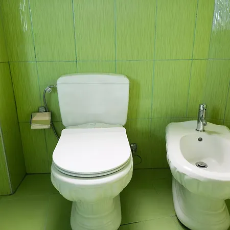 Papa's Apartmet Tirana