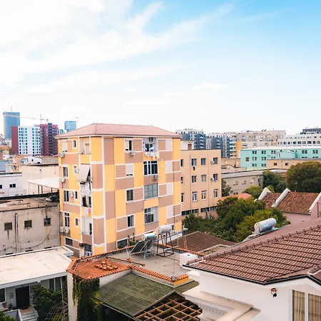 Papa's Apartmet Tirana